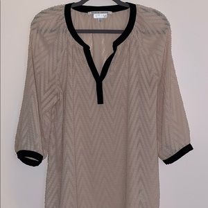 A Pea In The Pod Maternity Blouse Size Small